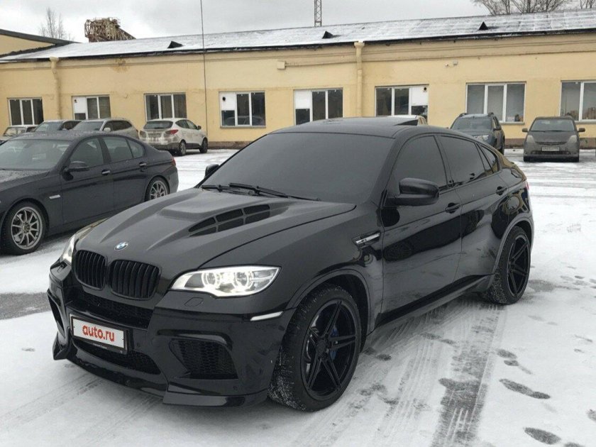 БМВ x6m черная матовая