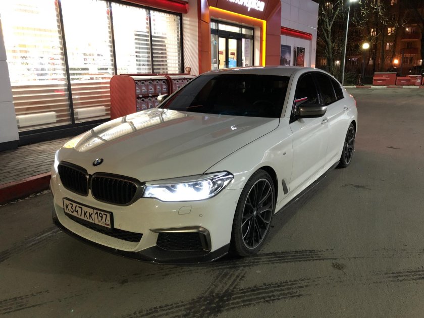 БМВ м5 тонированная