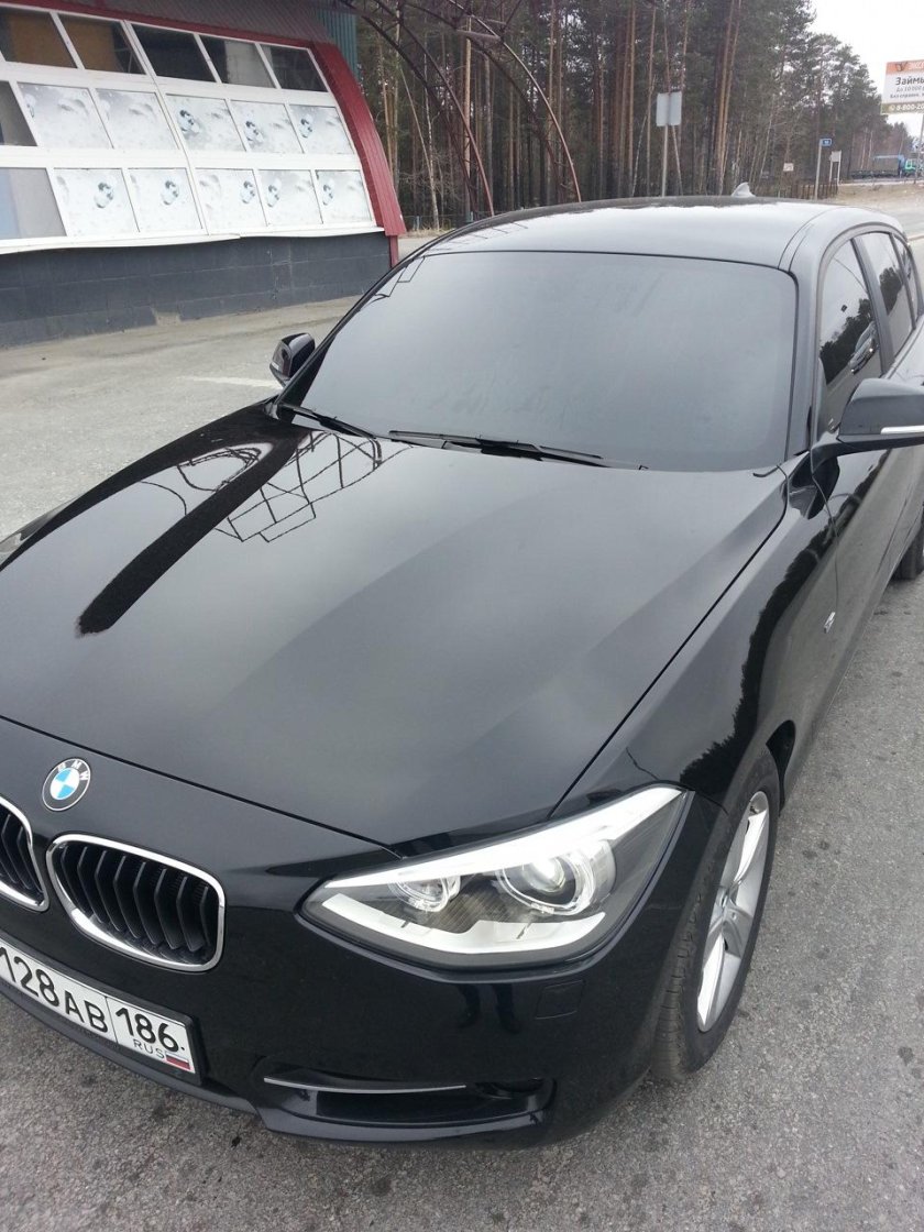 БМВ 1 тонированная