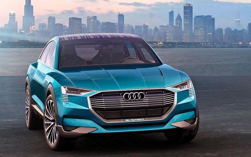 Audi e-tron 2015