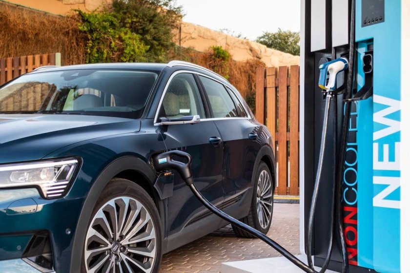 Ауди электромобиль e tron