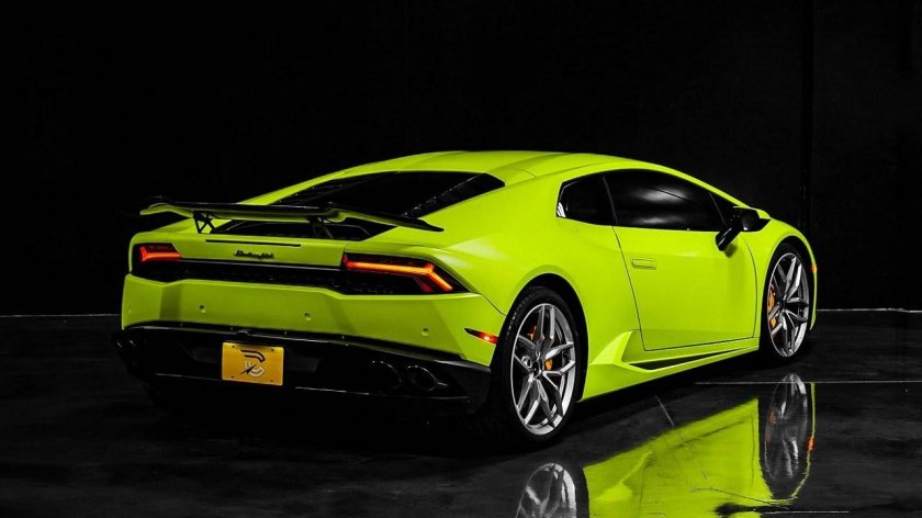 Ламборгини Хуракан Перфоманте