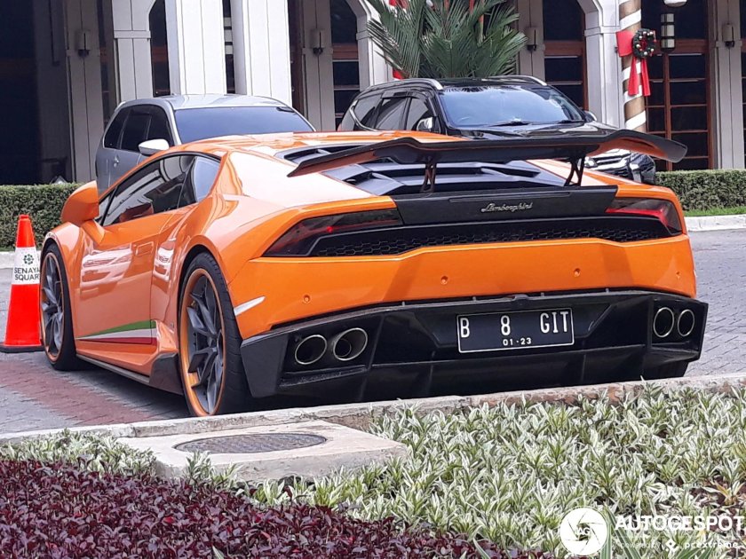 Ламборджини Хуракан