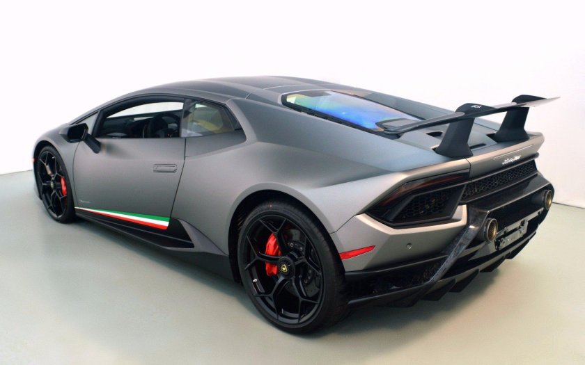 Ламборгини Хуракан