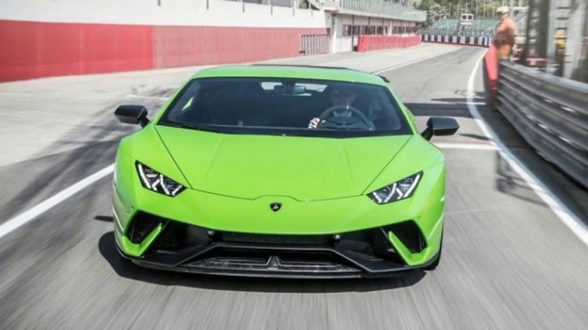 Ламборджини Хуракан Перфоманте