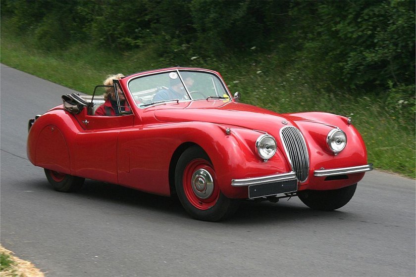 Ягуар XK 120