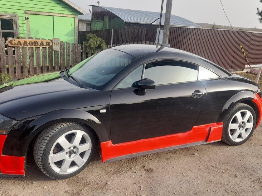 Ауди тт 1.8 2000