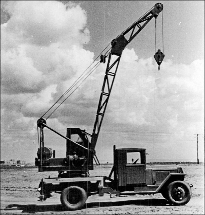 Автокран к-32 на шасси ЗИС-150