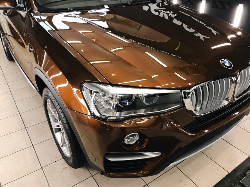 BMW x4 бронзовый каштан