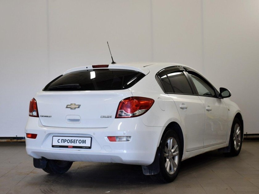 Шевроле круз хэтчбек