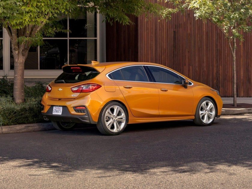 Chevrolet Cruze 2020 хэтчбек