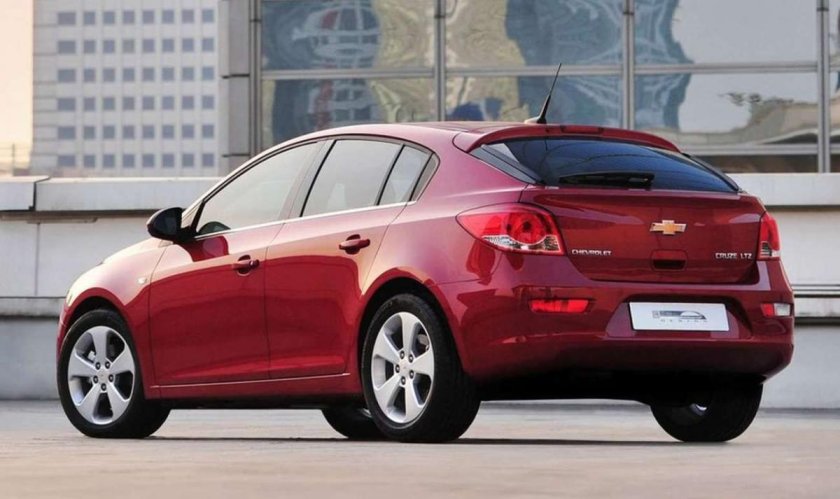 Chevrolet Cruze Hatchback 2012