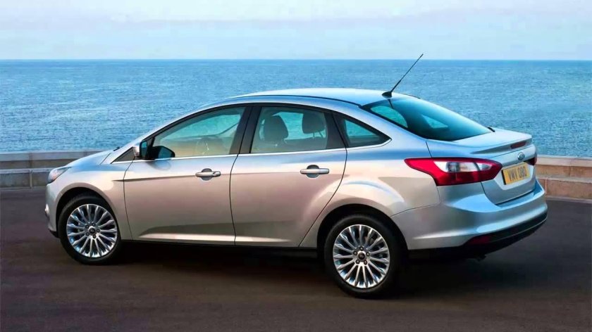 Ford Focus 3 седан