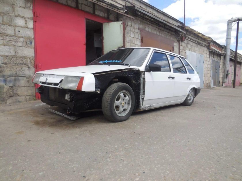 Лада 2109 без бампера