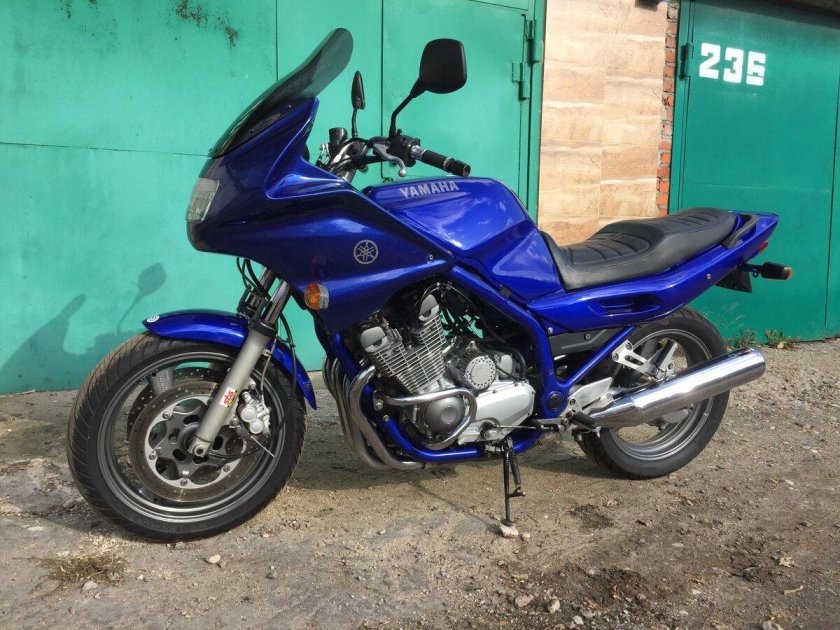 Yamaha XJ 900 diversion