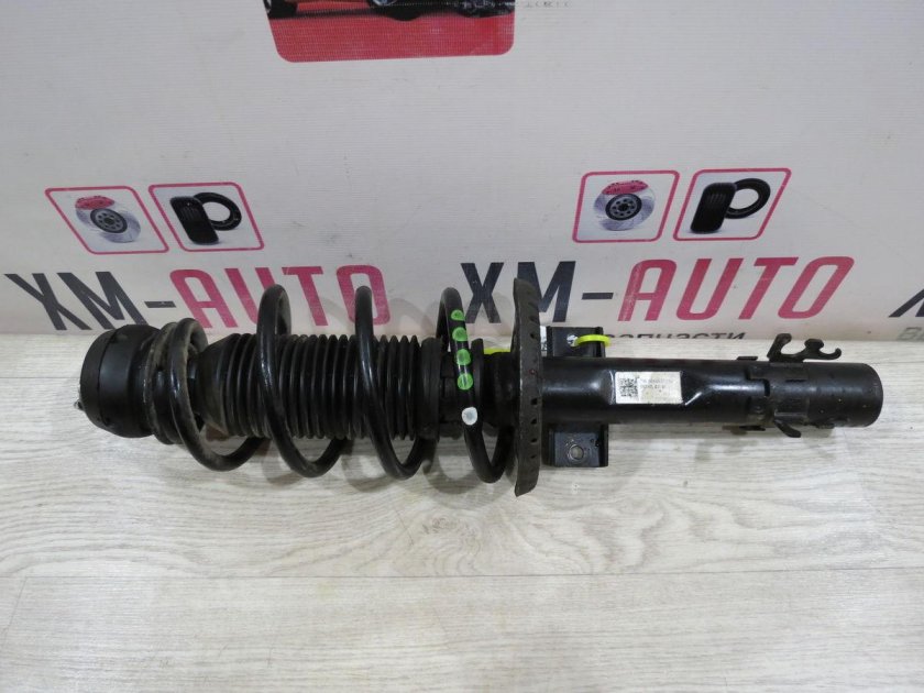 Амортизатор передний Hyundai Solaris