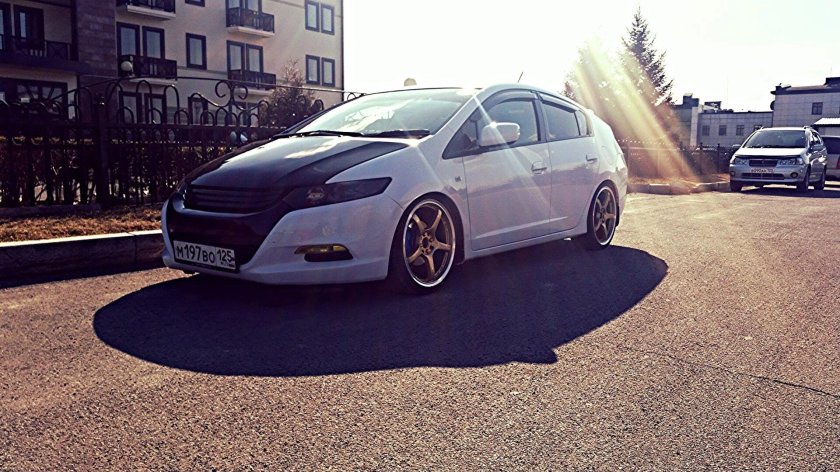 Honda Insight 2 диски