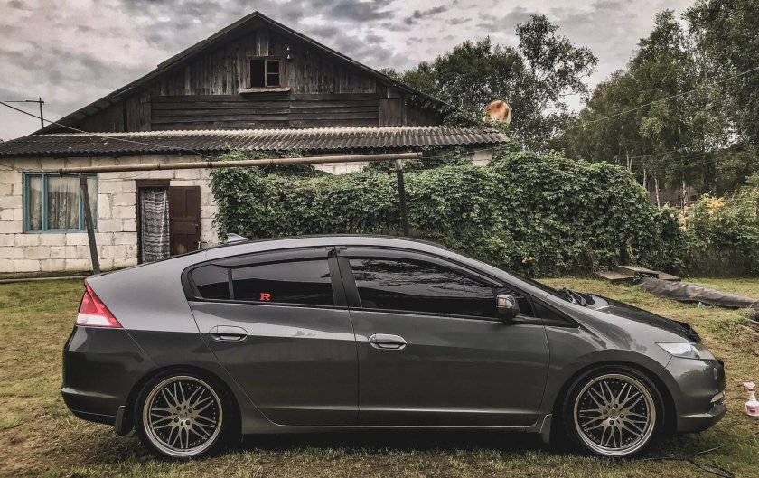 Honda Insight 2009 stance