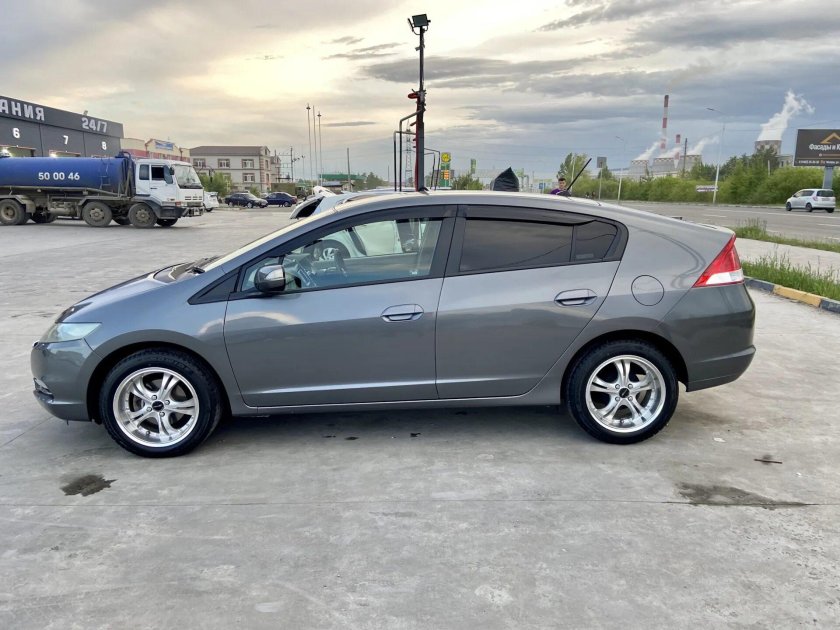 Honda insight ii 2010
