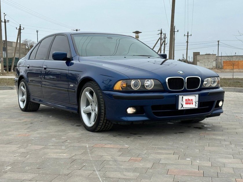 Бмв е39 2000