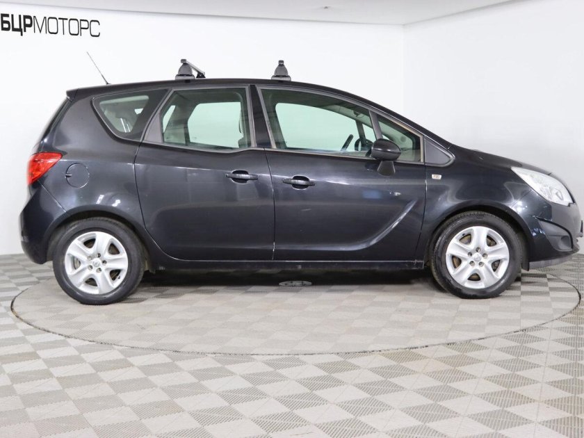 Опель мерива 2011