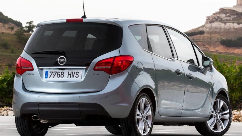 Опель Мерива 2014