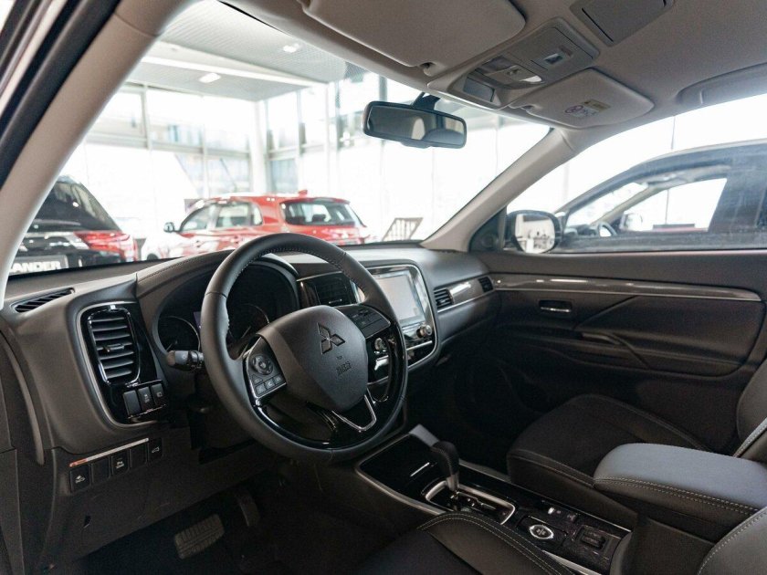 Mitsubishi Outlander 2022