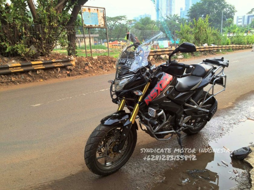 Баджадж Пульсар 200 эндуро