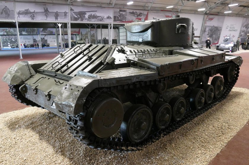 Валентайн танк