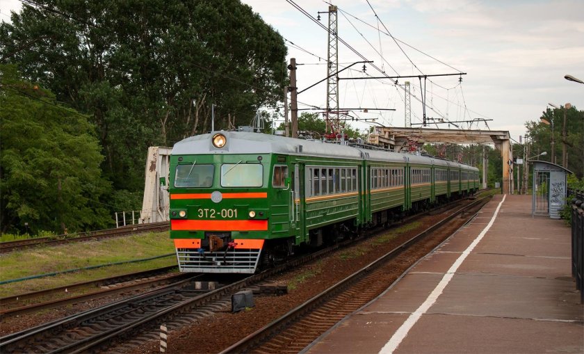 Электропоезд эт2л 027