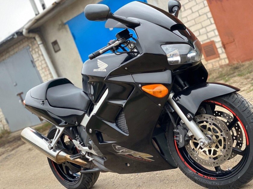 Honda VFR 800 2000