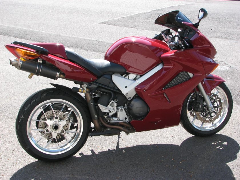 Honda VFR 800 Custom