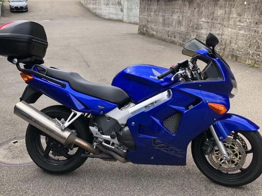 Мотоцикл honda