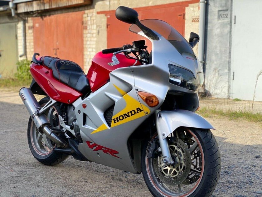 Honda VFR 800 2000