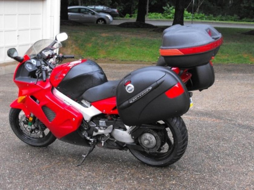 Honda VFR 800 С кофрами
