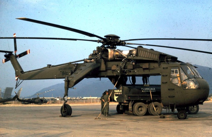 Вертолет Sikorsky Ch-54