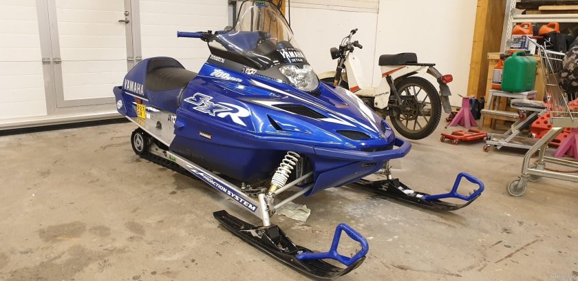 Ямаха СРХ 700 снегоход