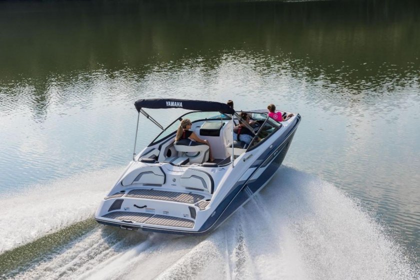 Катер Ямаха sx195