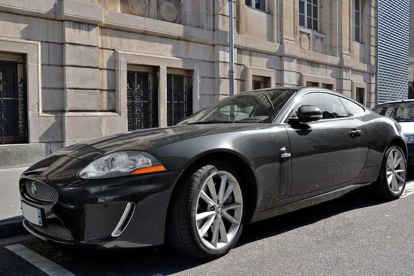 Ягуар XKR 2008