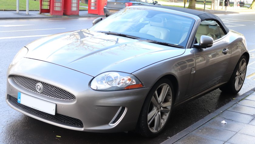Jaguar XK (x150)