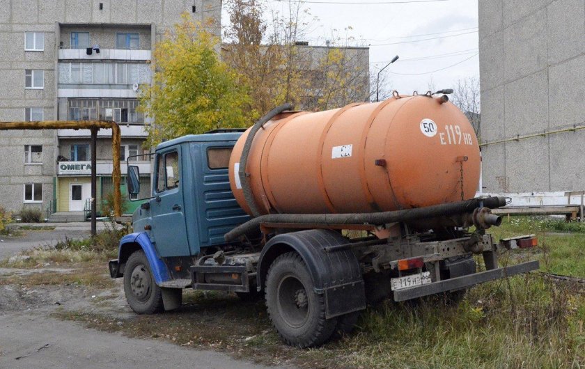 ЗИЛ 4331 ко 520 ассенизатор