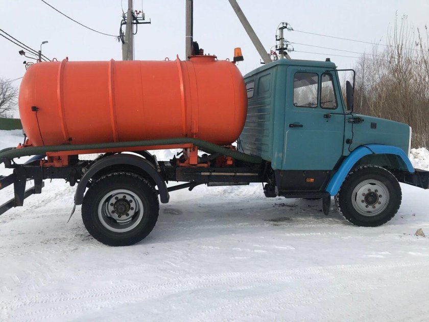 ЗИЛ ассенизатор ко-520