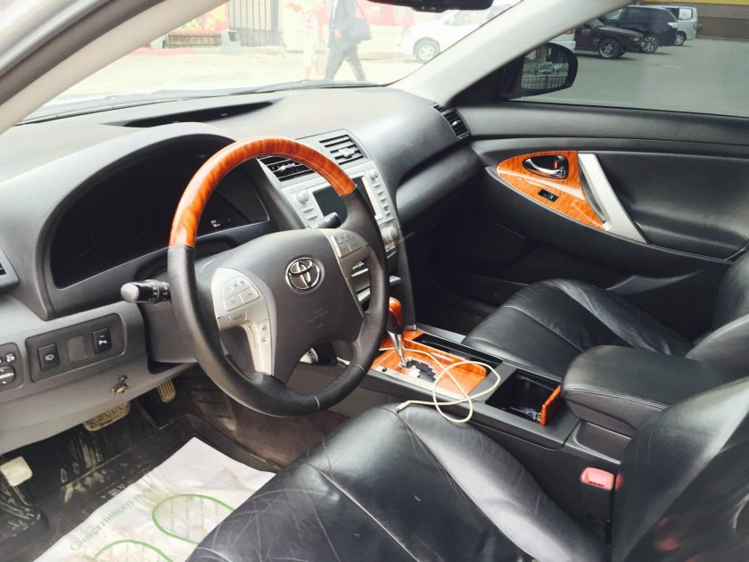 Тойота Камри 40 салон