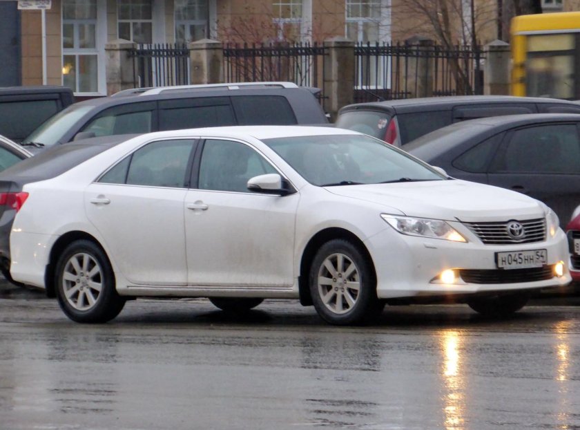 Тойота Камри 45