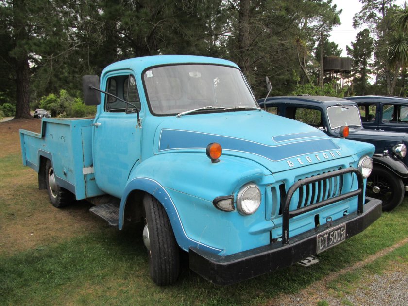 Грузовик Bedford OYD