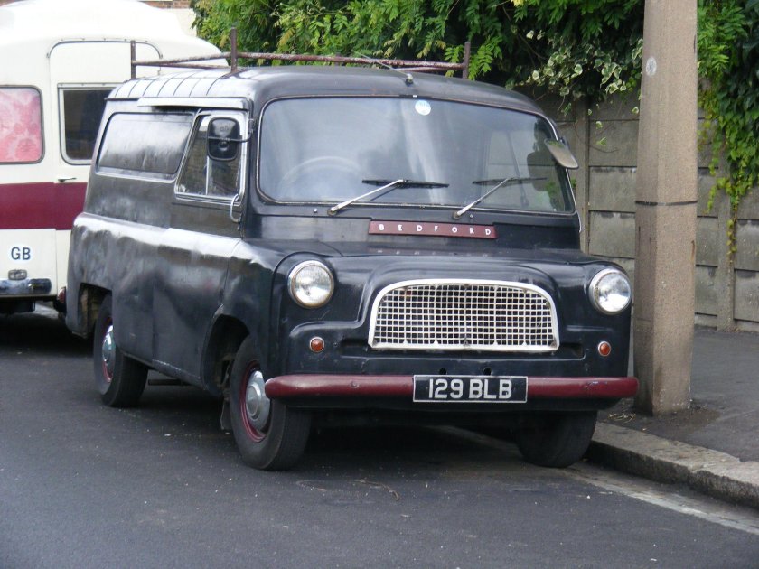 Bedford CA van 1965 габариты