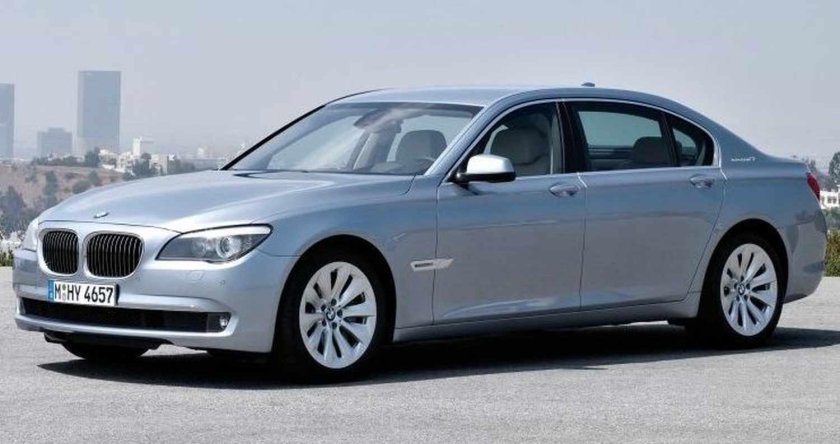 Bmw 750 li xdrive