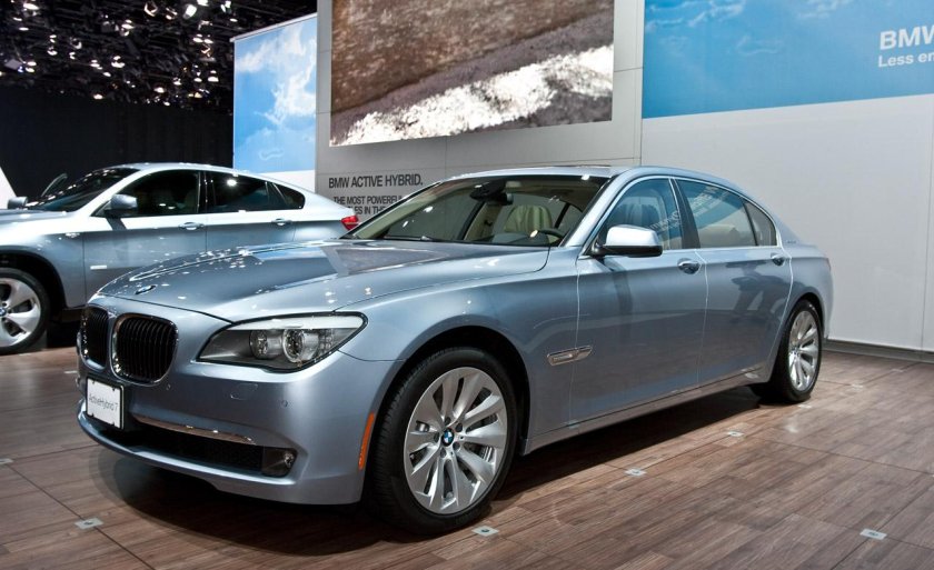 BMW ACTIVEHYBRID 7