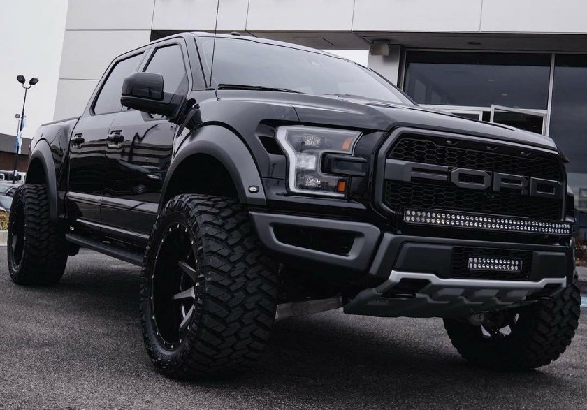 Форд ф150 Раптор