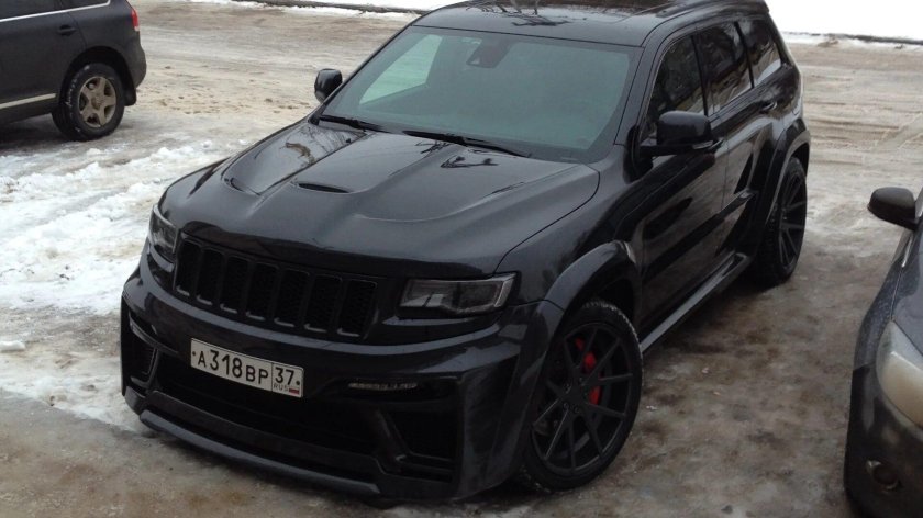 Jeep Grand Cherokee srt8